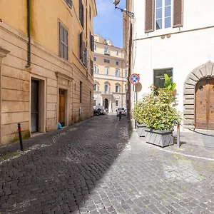 Vg Piazza Navona 5 Stelle Montecitorio Affittacamere